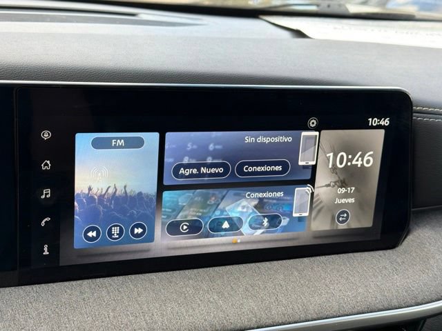 Used 2025 Nissan Kicks SV FWD image 25