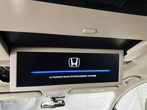 Used 2015 Honda Odyssey Touring image 31