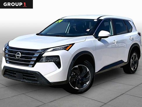 Used 2024 Nissan Rogue SV AWD/4WD image 1