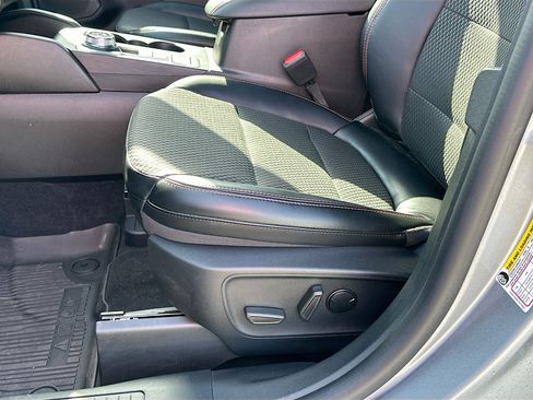 Certified 2024 Ford Escape ST-Line FWD image 18