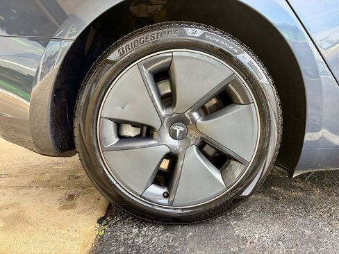 Used 2022 Tesla Model 3 Long Range image 30