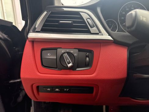 Used 2016 BMW 428i xDrive Convertible image 14