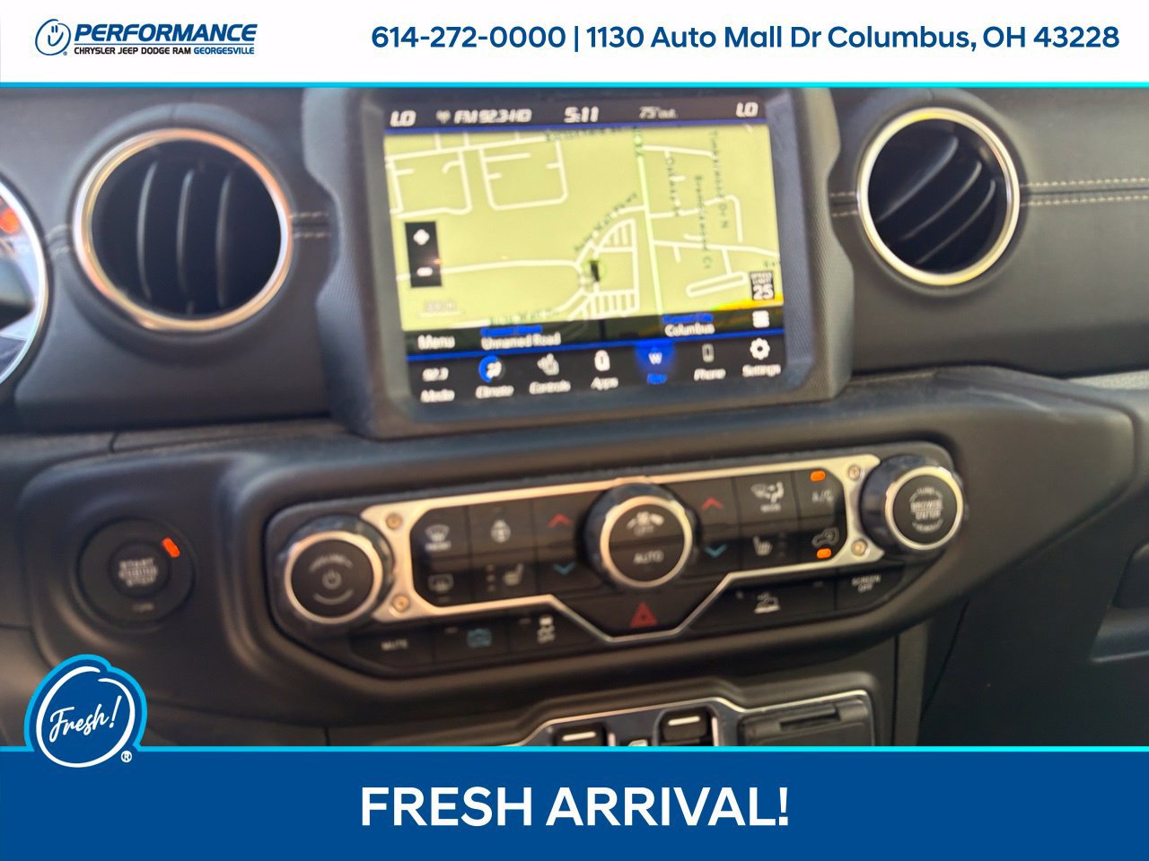 Used 2023 Jeep Wrangler Unlimited Sahara w/ Cold Weather Group AWD/4WD image 17