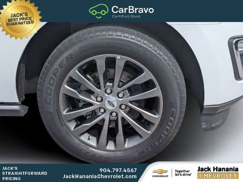 Used 2020 Ford Expedition Limited RWD image 10
