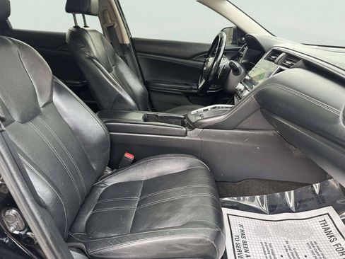 Used 2019 Honda Insight Touring image 25