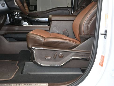 Used 2025 Ford F250 King Ranch AWD/4WD image 24