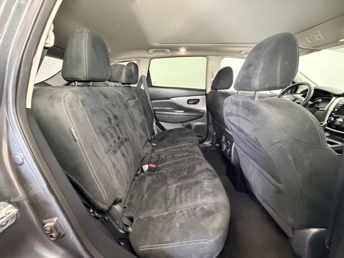 Used 2019 Nissan Murano SV AWD/4WD image 7