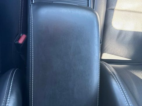 Used 2018 Chrysler 300 S w/ 300S Premium Group 2 AWD/4WD image 14
