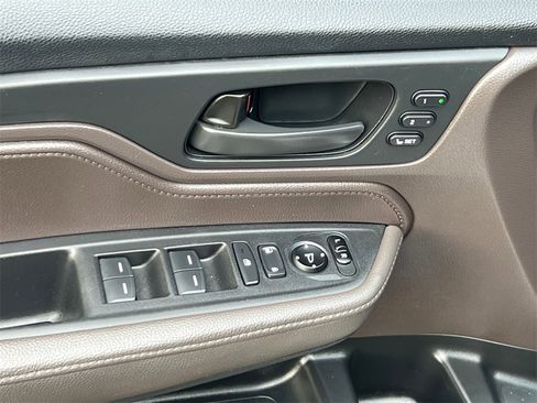 Used 2018 Honda Odyssey EX-L image 21