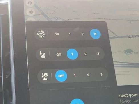 New 2026 Volvo XC90 T8 Ultra w/ Protection Package image 5