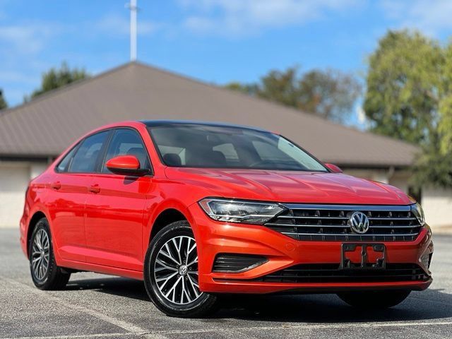 Used 2019 Volkswagen Jetta SEL FWD image 3