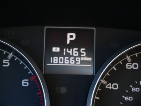 Used 2013 Subaru Outback 2.5i Premium w/ All-Weather Pkg image 21