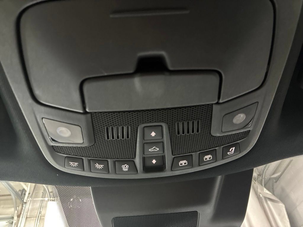 Used 2019 Lincoln Navigator L Reserve w/ Cargo Package AWD/4WD image 21