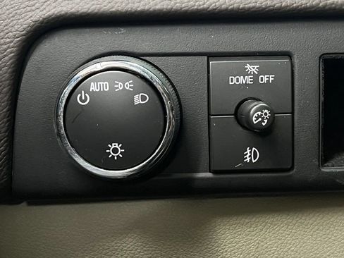 Used 2013 Cadillac Escalade ESV Platinum AWD/4WD image 24