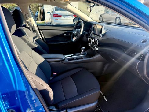 Used 2022 Nissan Sentra SV w/ Trunk Package image 12