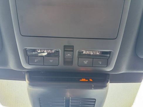 Used 2025 MAZDA CX-70 3.3 Turbo S w/ Premium Package image 25