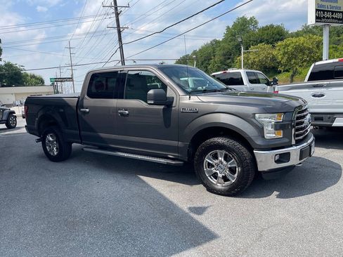 Used 2015 Ford F150 XLT w/ Equipment Group 302A Luxury AWD/4WD image 9