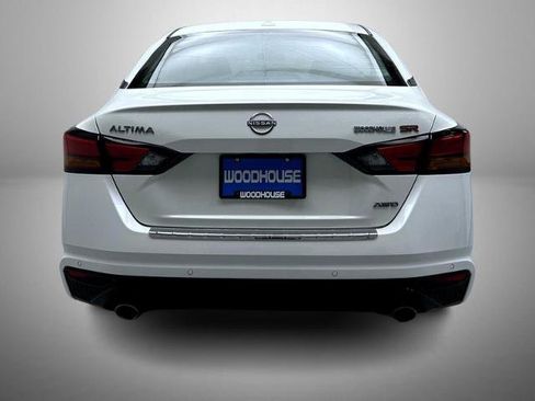 Certified 2023 Nissan Altima 2.5 SR AWD/4WD image 6