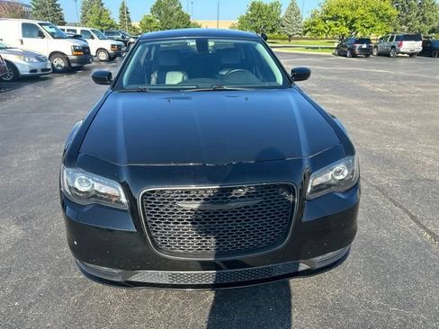 Used 2015 Chrysler 300 Limited w/ 300 Premium Group AWD/4WD image 3