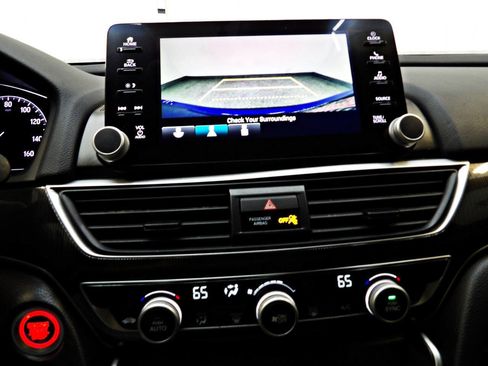 Used 2021 Honda Accord Sport image 17