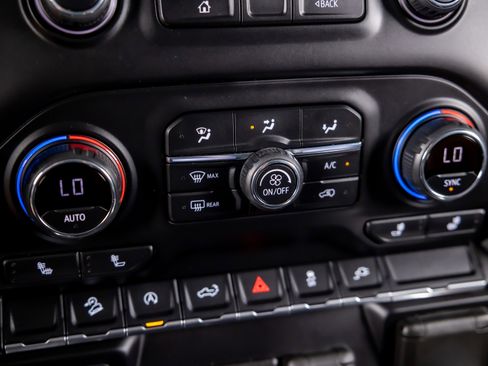 Used 2021 Chevrolet Silverado 1500 RST w/ All Star Edition Plus image 29