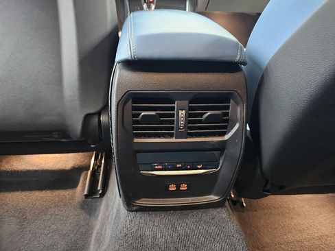 Used 2021 BMW M4 Competition w/ Executive Package image 28