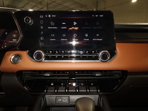 Certified 2026 GMC Canyon AT4 w/ Technology Plus Package image 16