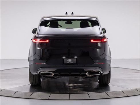New 2026 Land Rover Range Rover Sport SE image 4