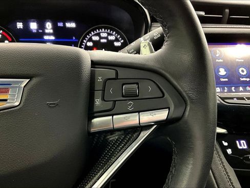 Used 2024 Cadillac XT6 Sport w/ Technology Package image 25