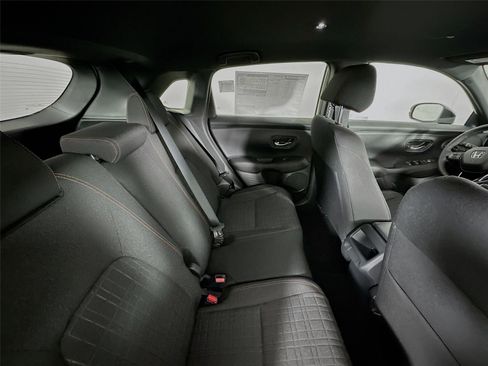 New 2026 Honda HR-V Sport image 24