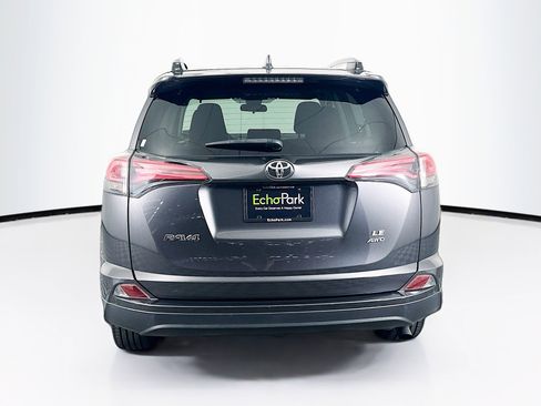 Used 2018 Toyota RAV4 LE w/ All Weather Liner Package AWD/4WD image 7