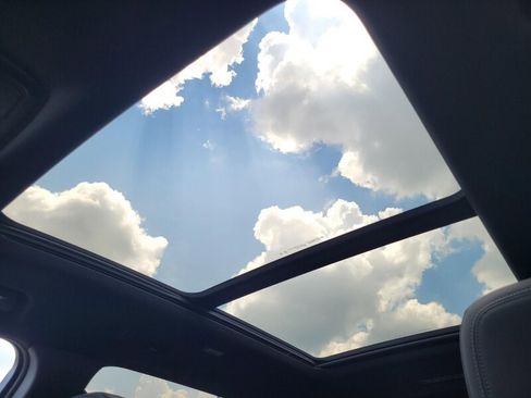 New 2026 Buick Enclave Avenir w/ Super Cruise Package image 31