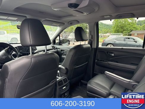 Used 2022 Honda Pilot Elite image 14