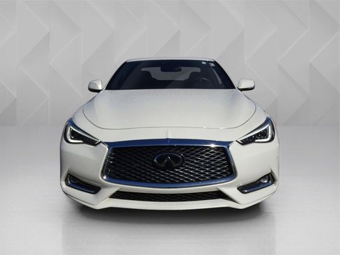 Used 2021 INFINITI Q60 3.0t Luxe w/ Essential Package image 8