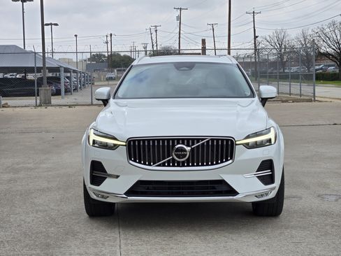 Used 2023 Volvo XC60 B5 Ultimate w/ Climate Package image 6