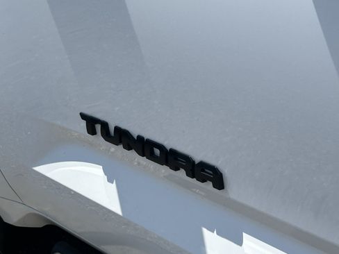 Used 2025 Toyota Tundra Limited w/ TRD Off-Road Package AWD/4WD image 9