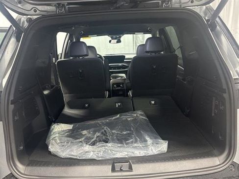 New 2025 Buick Enclave Preferred w/ Power Package image 20