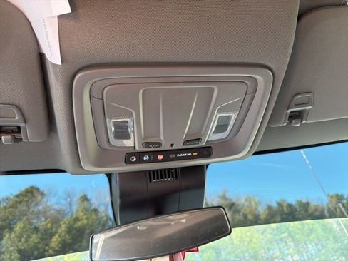 Used 2023 Chevrolet Silverado 1500 RST image 27