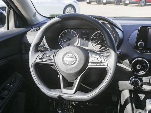 Certified 2025 Nissan Sentra S FWD image 15
