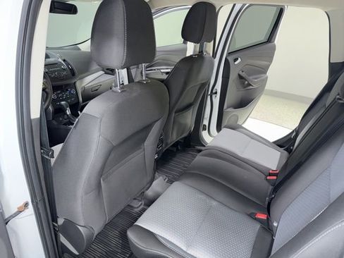 Used 2017 Ford Escape SE AWD/4WD image 23
