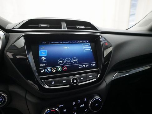 Used 2021 Chevrolet TrailBlazer LT w/ Convenience Package image 6