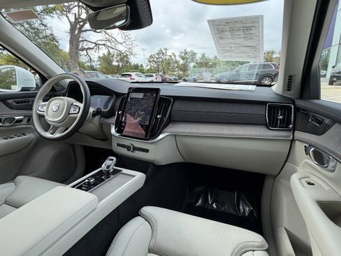 Used 2026 Volvo XC90 B6 Ultra w/ Protection Package image 11