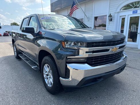 Used 2019 Chevrolet Silverado 1500 LT w/ All-Star Edition AWD/4WD image 3