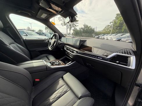 Used 2024 BMW X5 sDrive40i w/ Premium Package RWD image 29