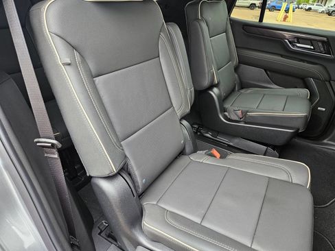 New 2026 GMC Yukon Elevation AWD/4WD image 29