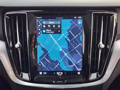 Used 2024 Volvo S60 B5 Core image 17