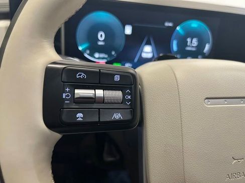 Used 2025 Hyundai Santa Fe Calligraphy AWD/4WD image 40