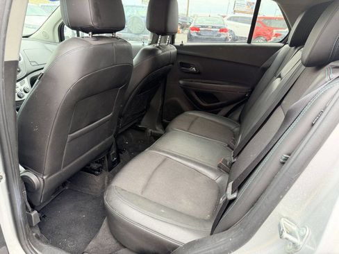 Used 2015 Chevrolet Trax LT w/ LT Plus Package FWD image 6