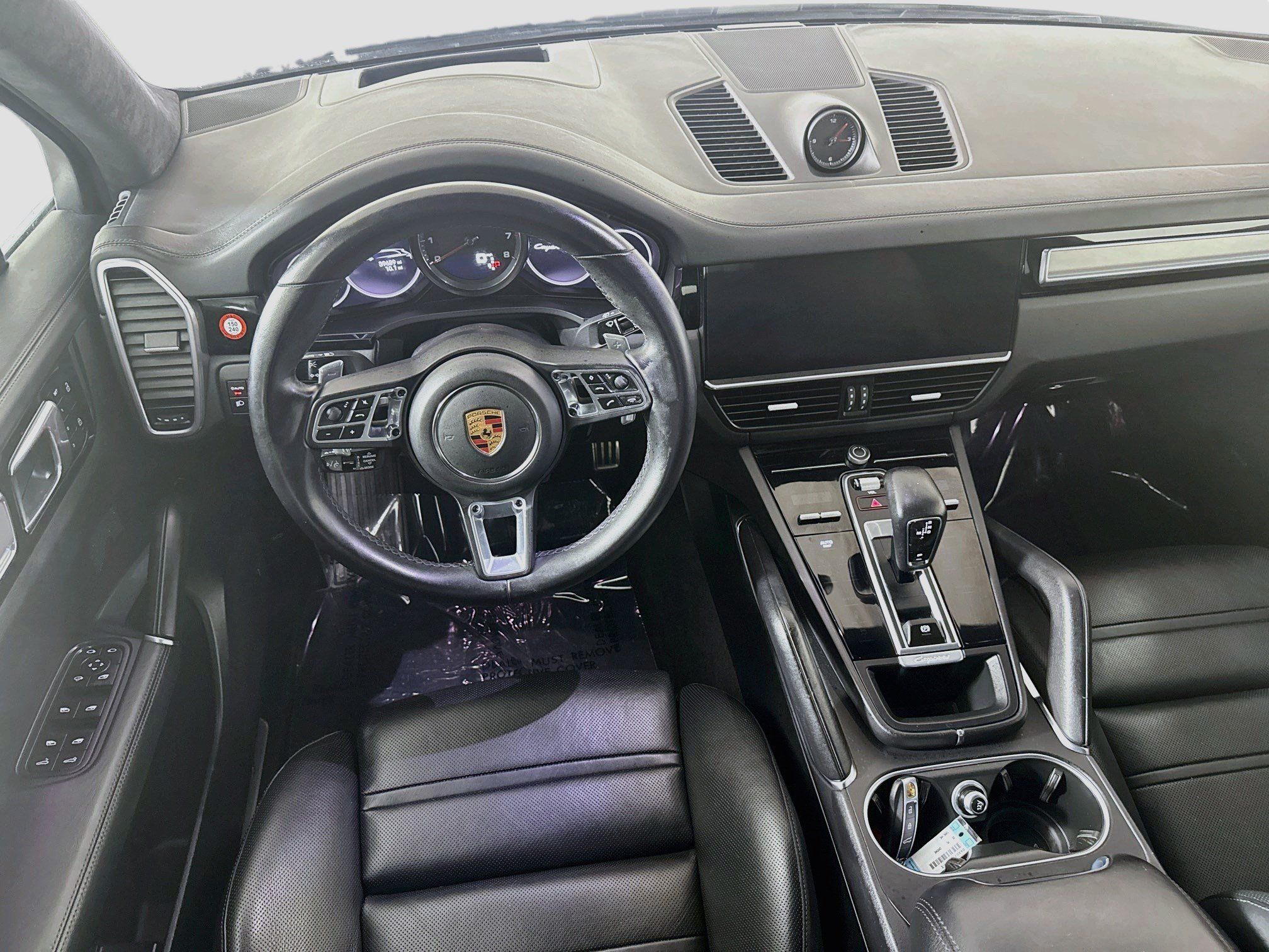 Used 2023 Porsche Cayenne Turbo w/ Assistance Package AWD/4WD image 17