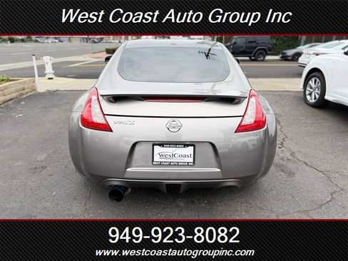 Used 2010 Nissan 370Z Touring w/ Sport Pkg image 19